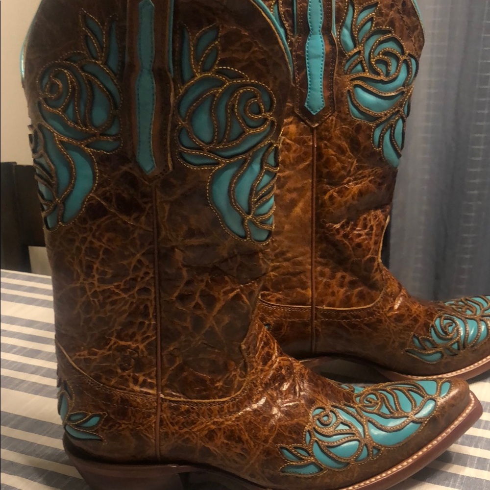 Women's Brown Leather Cowboy Boots with Turquoise Floral Inlay - Picture 7 of 9